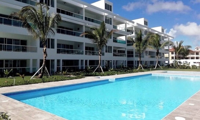 Playa Bibijagua Apartment | Beautiful 2 bedroom unit, free wifi, pool 3 minutes walk from beach
