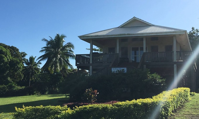 Arutanga Villa | Beautiful 2 bedroom Polynesian luxury villa