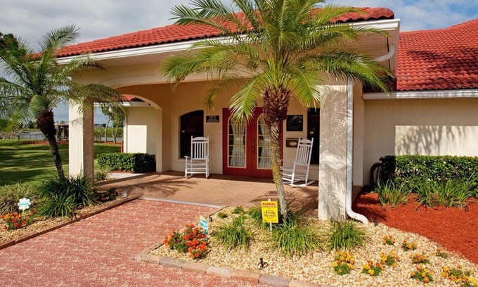 Sebring Apartment | Beautiful 2 bedroom unit at resort, sleeps 6