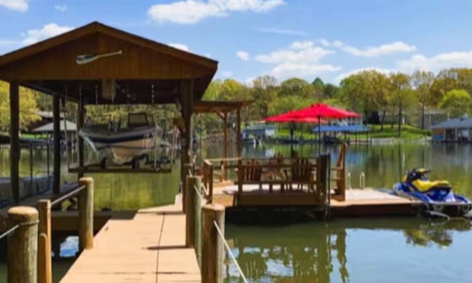 Smith Mountain Lake House | Beautiful 2-bedroom house on lakefront with dock.