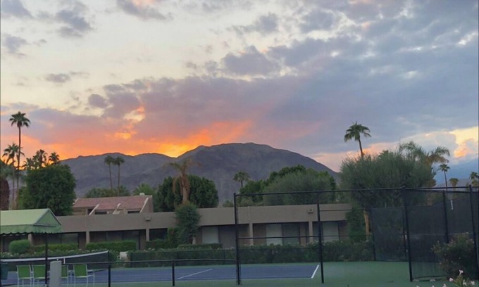 Palm Desert Condo | Beautiful 2-bedroom 2-bedroom apartment in a popular resort