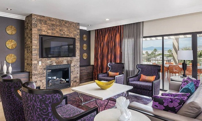 Terra Lago Hotel | beautiful 2 BR/BA in Indio Ca, close to Empire Polo club, Coachella, Riverside