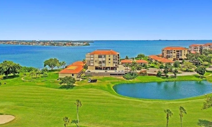 Palma del Mar Condo | Beautiful 2 Br. Condo (20931) by Houzlet