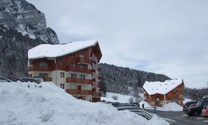Thollon-les-Memises Apartment | Beautiful 2 room apartment cabin PERDRIX BLANCHE