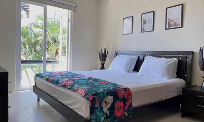 Luis Donaldo Colosio Condo | Beautiful 2bed, 2Bath Beach Condo in the heart of Playa del Carmen, Mexico!