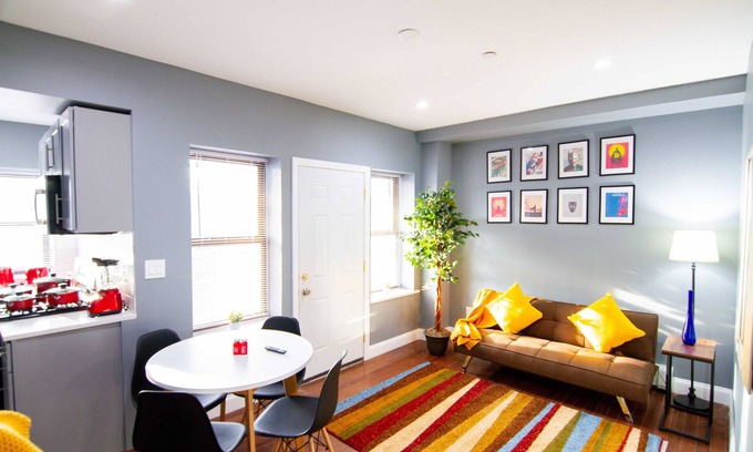 East New York Apartment | ✪ Beautiful 2BR +Balcony ✪ 30mins to Manhattan