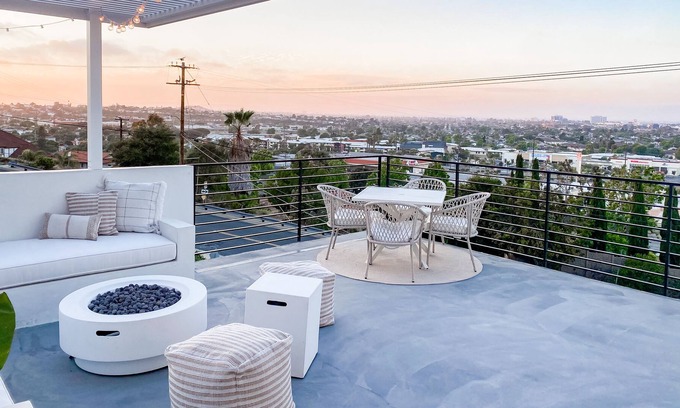 Torrance House | Beautiful 3 BD Home w Patio Panoramic Views of LA