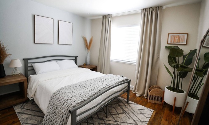 Southwestern Sacramento House | Beautiful 3 bed 2 bed in Elk Grove / Sacramento area