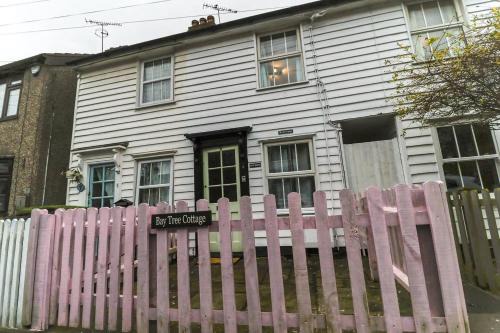 Burnham-on-Crouch House | Beautiful 3-Bed Cottage in Burnham-on-Crouch