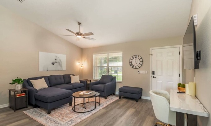 Fellowship House | Beautiful 3-bedroom home 10 minutes from the Luxurious World Equestrian Center