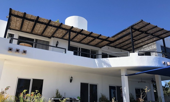 El Sargento House | Beautiful 3 bedroom 2 bath pool home with pizza oven and fire pit