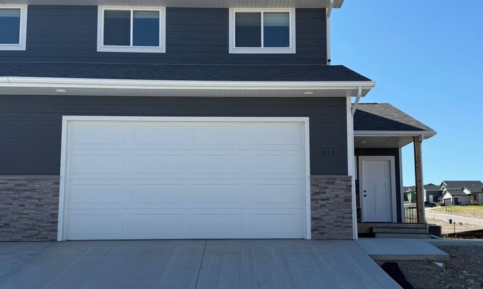 Rapid City House | Beautiful, 3 bedroom home in convenient location.