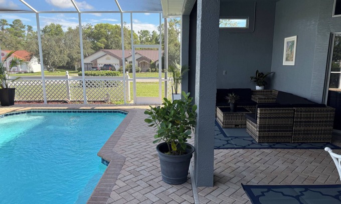 Spring Hill House | Beautiful 3-bedroom Vacation Home located in beautiful Brooksville Fl