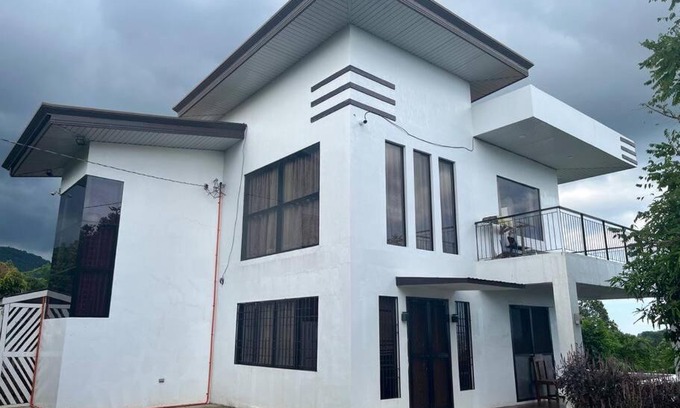 Zamboanga House | Beautiful 3 bedroom vacation home with view.