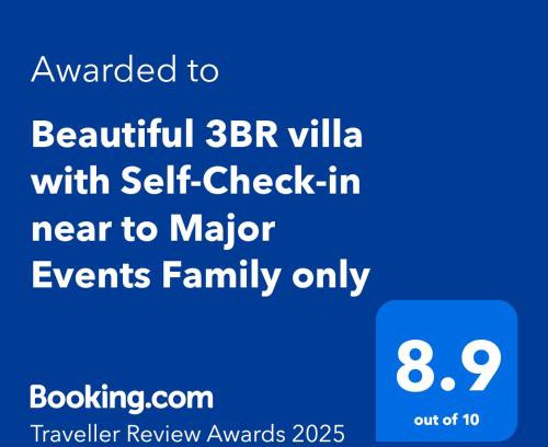 King Abdul Aziz Road Villa | Beautiful 3BR villa with Self-Check-in near to Major Events Family only