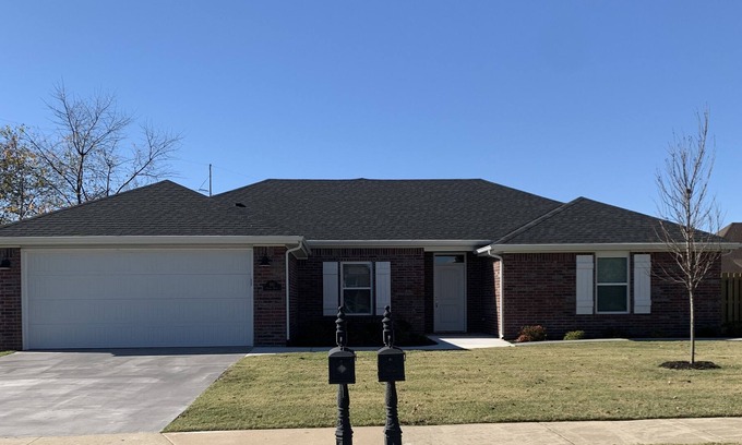 Centerton House | Beautiful, 4 bedroom, 2 bath, new construction