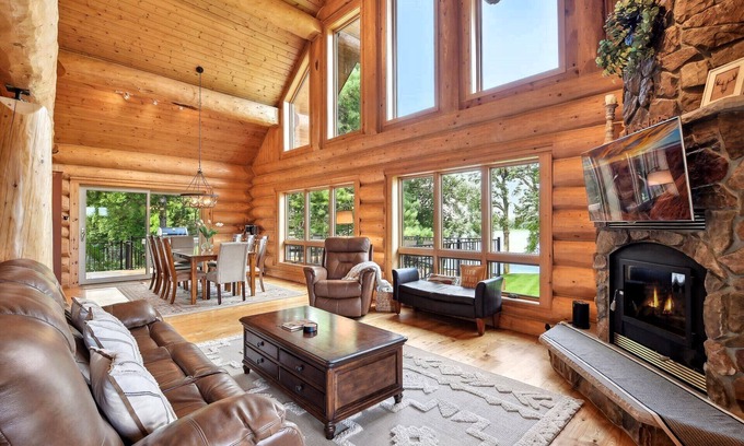Maple Lake Cabin | Beautiful 5 bdrm lakefront log cabin - under 1hr from Mpls!