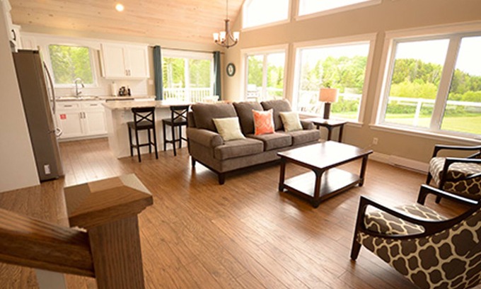Stanley Bridge House | Beautiful 5-bed home with private outdoor hot tub
