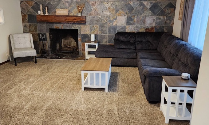 Bouvet Island House | Beautiful 5 bedroom home only minutes from UIUC