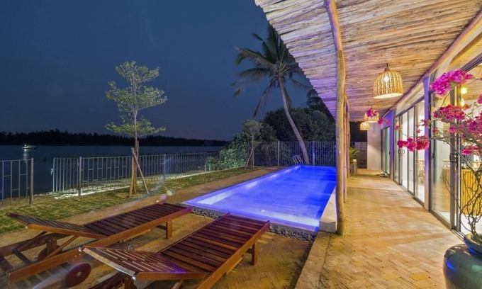 Hoi An Villa | BEAUTIFUL, 6 BED, 7 BATH PRIVATE POOL & BEACH VILLA. AMAZING VIEWS & SERVICE :-)