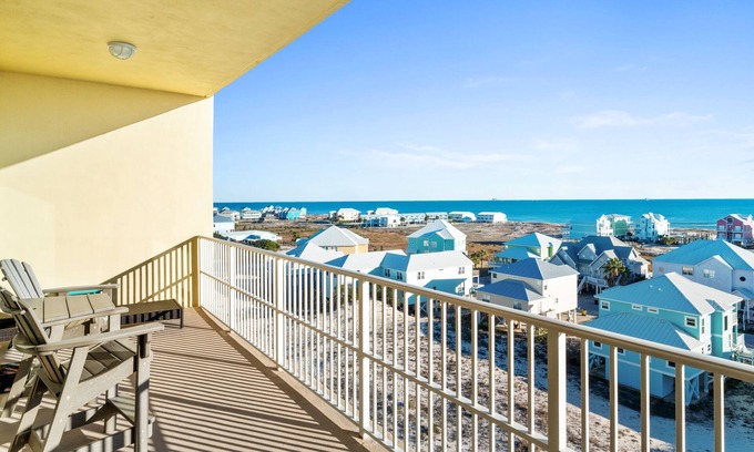 Fort Morgan Condo | Beautiful 6th floor condo with a view. Welcome to the most amazing beach!