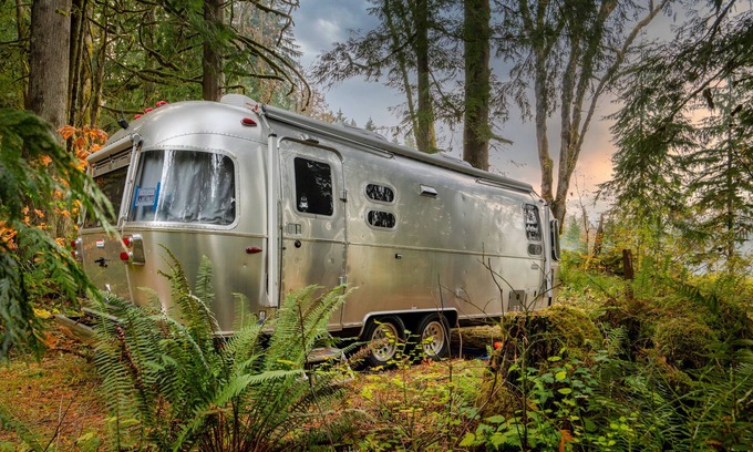Marmot House | Beautiful Airstream on Highland Farms at Mt. Hood!