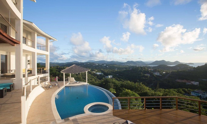 Saline Point Villa | Beautiful Akasha Luxury villa