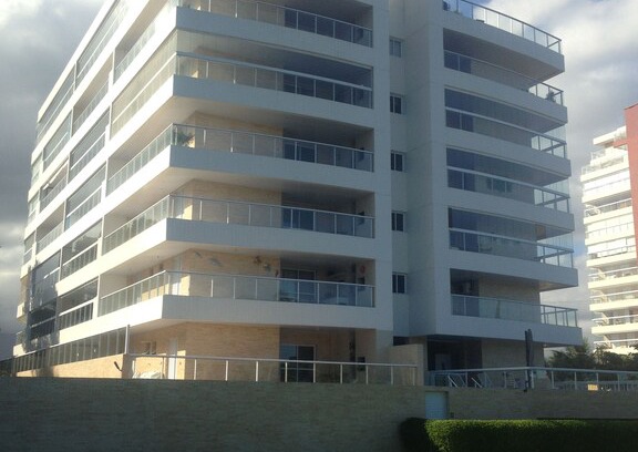 Indaia Apartment | Beautiful and Comfortable Apartment standing on the sand and with beautiful sea views