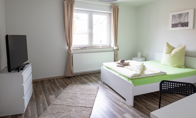 Queichheim Apartment | Beautiful and cozy apartment near the city