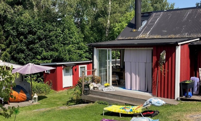 Arvika House | Beautiful and cozy cottage with 2 annexes (torp) and 8 beds