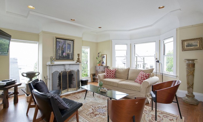 Potrero Hill Apartment | Beautiful and Light filled 1 BR/1 Bath on Potrero Hill
