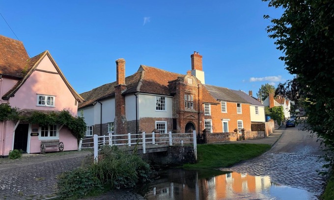 Ipswich House | Beautiful and luxurious historic house in idyllic Suffolk village