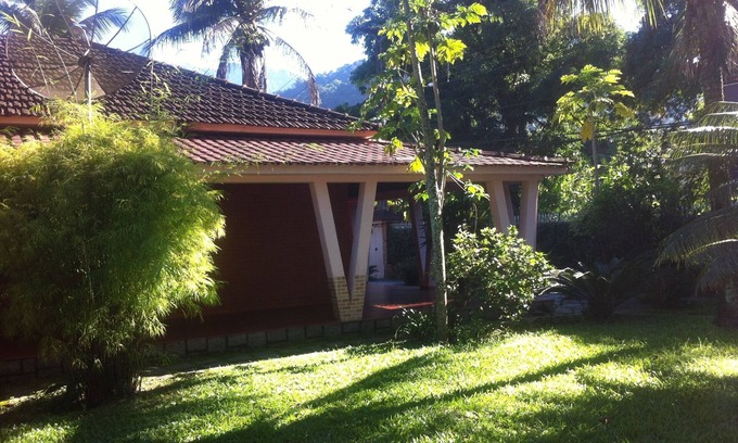 Parque Santo Antonio House | Beautiful and pleasant Site of Guedes with 3000m2, furnished, parking, secure