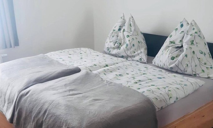 Kottmannsdorf Apartment | Beautiful apartment in Köttmannsdorf with terrace