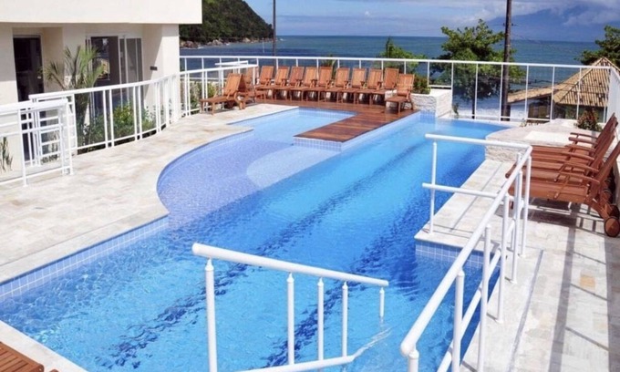 Martim de Sa Apartment | Beautiful Apartment Facing the Sea