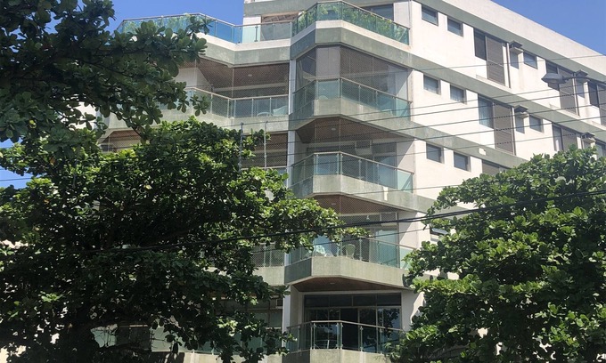 Jardim Praiano Apartment | Beautiful apartment 180m2 Guarujá Enseada. 3 suites, 4 bedrooms 3 min walk from the beach