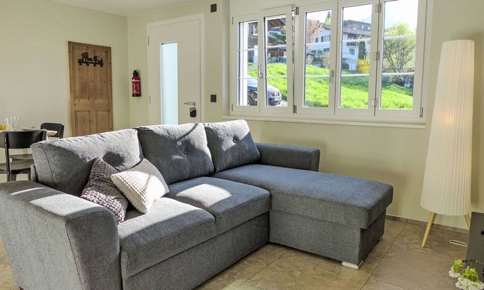 Krattigen Apartment | Beautiful apartment for 3 people with WIFI, TV, terrace, panoramic view and parking