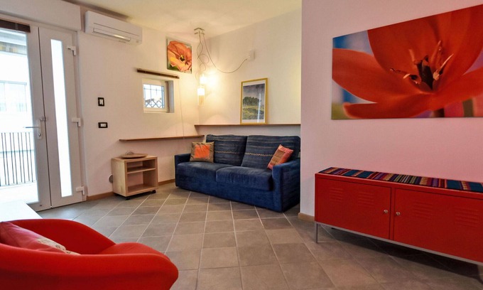 Morbegno Apartment | Beautiful apartment for 4 people with WIFI, A/C, TV and terrace