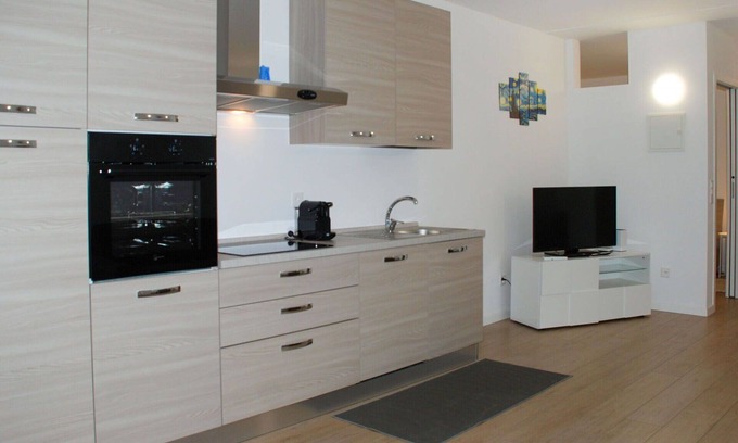 Bigogno Apartment | Beautiful apartment for 4 guests with A/C, pool, WIFI, TV, panoramic view and parking