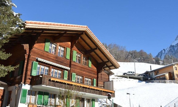 Kiental Apartment | Beautiful apartment for 2 people with WIFI and balcony