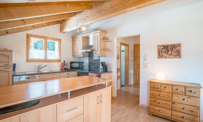 Riom-Parsonz Apartment | Beautiful apartment for 6 guests with WIFI, TV, balcony, pets allowed, panoramic view and parking