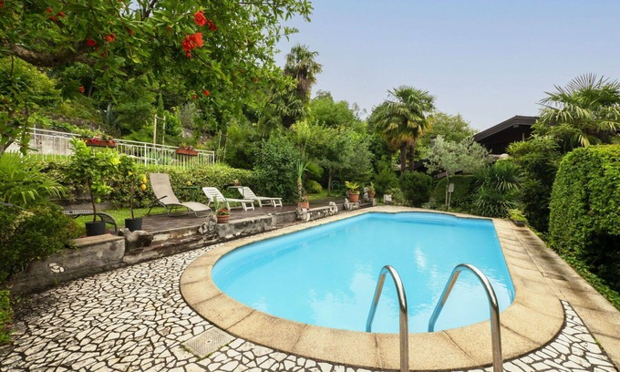 Vito d'Asio Apartment | Beautiful apartment for 2 people with WIFI, A/C, pool, TV, patio, pets allowed and parking