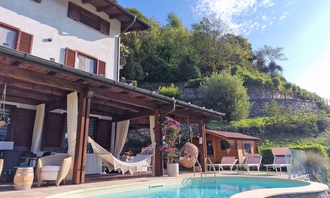Ardenno Apartment | Beautiful apartment for 5 people with pool, WIFI, TV, terrace and parking