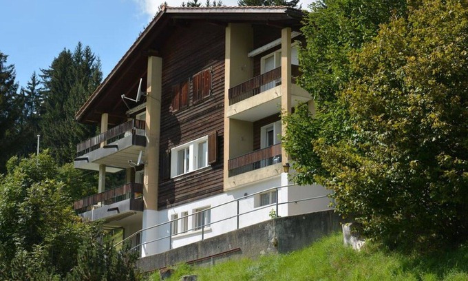 Saanenmoeser Apartment | Beautiful apartment for 6 guests with WIFI, TV and balcony