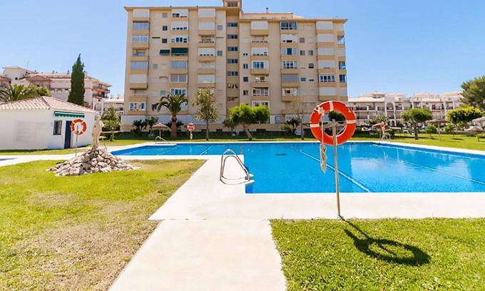 Los Llanos Apartment | Beautiful apartment for 3 guests with pool, WIFI, A/C and TV