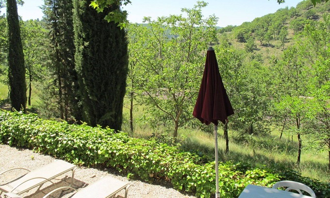 Puimichel Villa | Beautiful apartment in villa for 4 people with WIFI, patio, pets allowed, panoramic view and par.