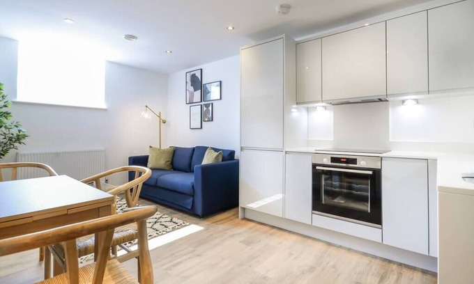 Chester Apartment | Beautiful Apartment in the Heart of Chester