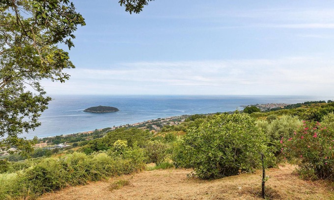 Zambrone Apartment | Beautiful apartment in Zambrone