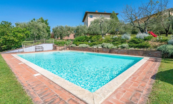 Lari Apartment | Beautiful apartment in Lari