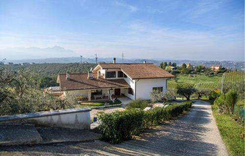 Moscufo Apartment | Beautiful Apartment In Moscufo